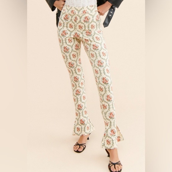 Anthropologie Pants - Anthropologie WEWOREWHAT Fit & Flare Slit Pants XS Victorian Floral Print